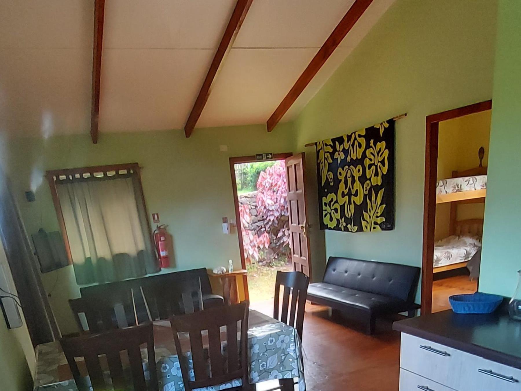 Villa Uka Vaikava Hanga Roa Exterior foto