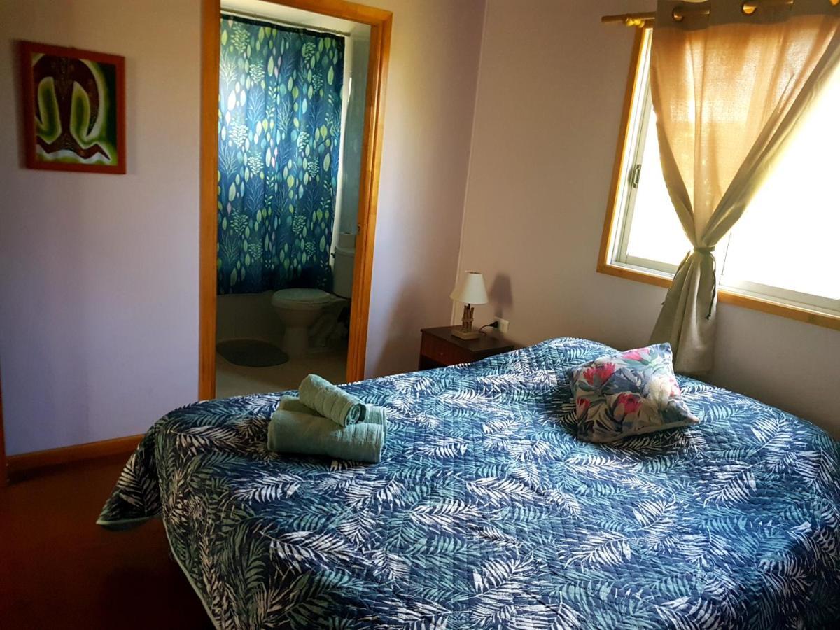 Villa Uka Vaikava Hanga Roa Exterior foto